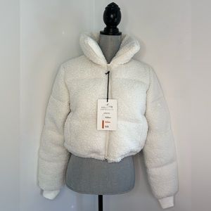 Hollister Ultimate Puffer Collection Sherpa Mini Women’s US S